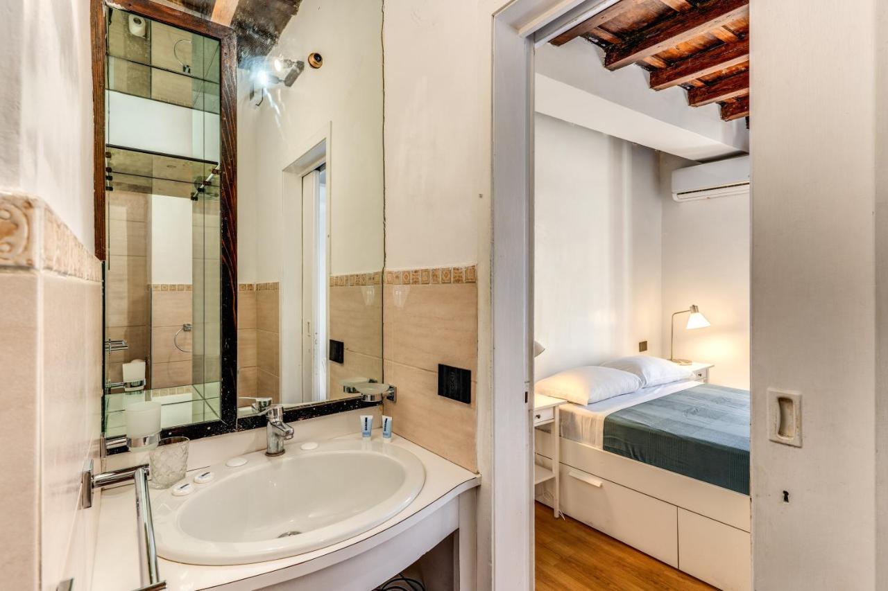 Italianflat- Alla Fontana Di Trevi Řím Exteriér fotografie